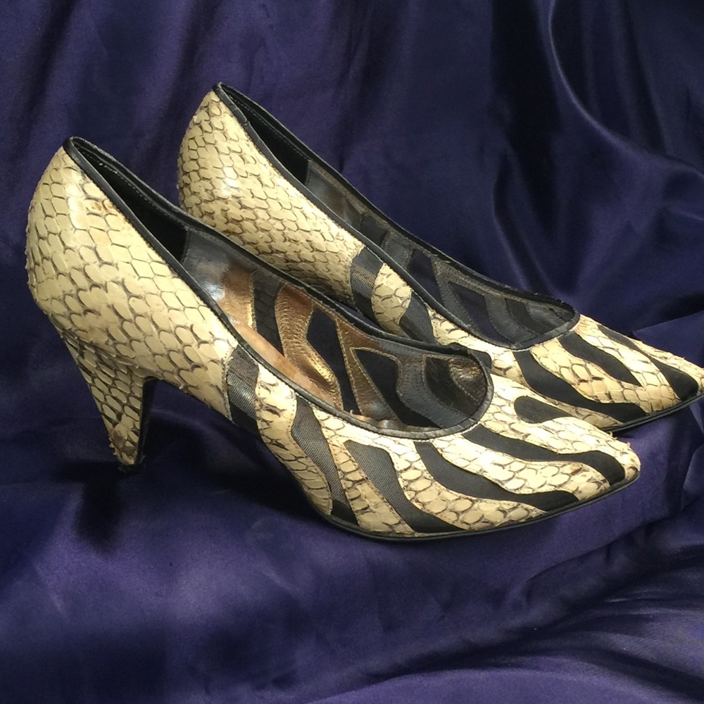 Snake skin shoes by Fredrico